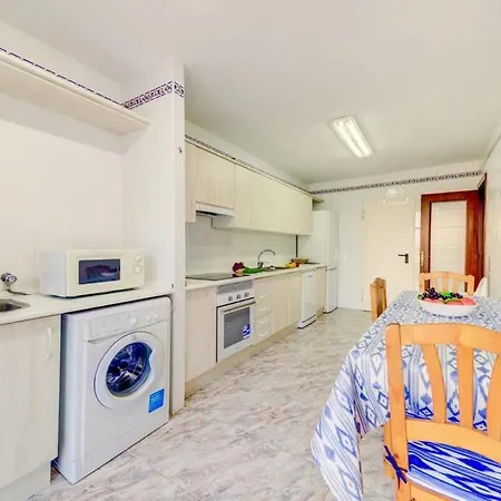 Casa Aria -spacious Steps Away From Hébergement de vacances *
