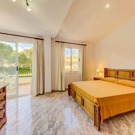 Casa Aria -spacious Steps Away From Vakantiehuis