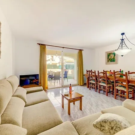 Ferienhaus Casa Aria -spacious Steps Away From